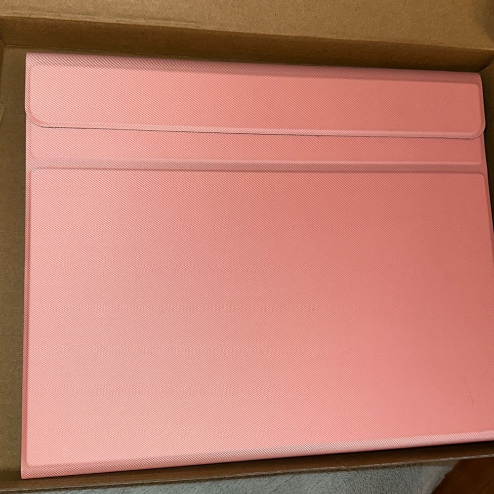 Wireless keyboard case